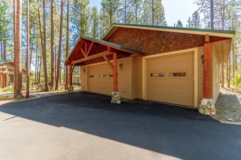 Exterior - 53496 Wildriver Way, La Pine, OR 97739 photo 2 of 12