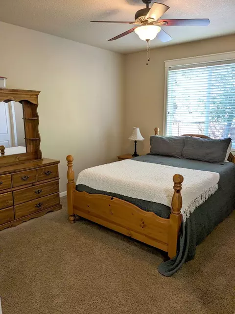 Bedroom - 61276 Splendor Ln, Bend, OR 97702 photo 1 of 3