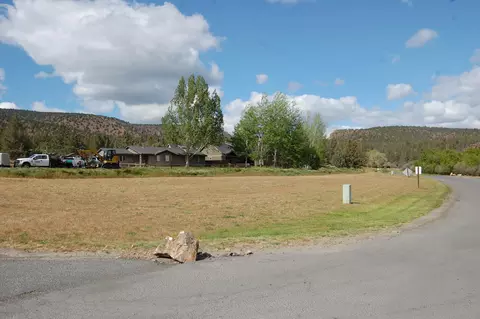 600 North West Irvine Avenue, Prineville, OR 97754