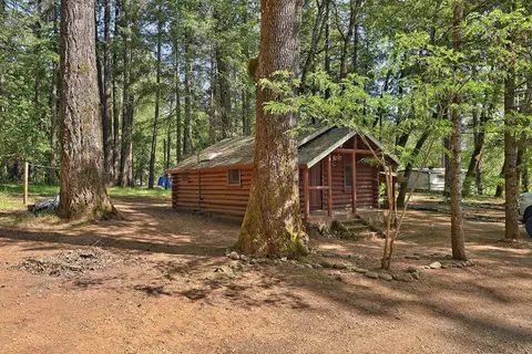 28045 Redwood Hwy, Cave Junction, OR 97523