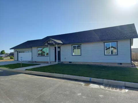 581 Minerva St #20, Metolius, OR 97741