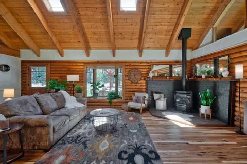 Living - 64755 Mcgrath Rd, Bend, OR 97701 photo 1 of 6