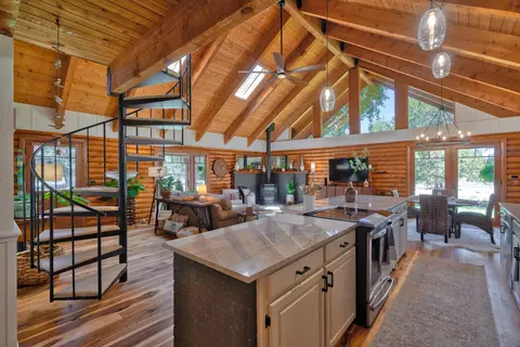 Kitchen - 64755 Mcgrath Rd, Bend, OR 97701 photo 1 of 4
