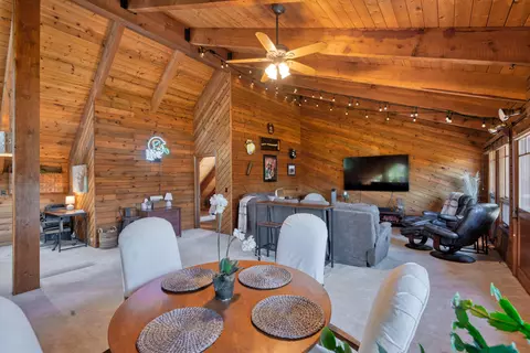 Dining - 64755 Mcgrath Rd, Bend, OR 97701 photo 3 of 3