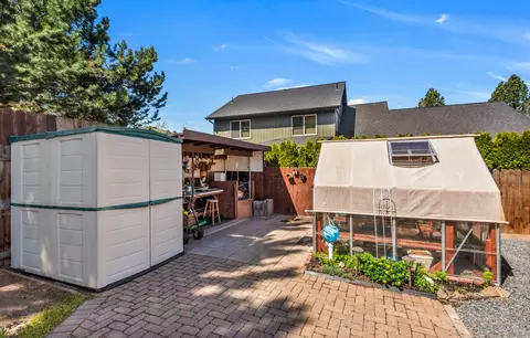 61265 Crescent Ct, Bend, OR 97702 photo 35