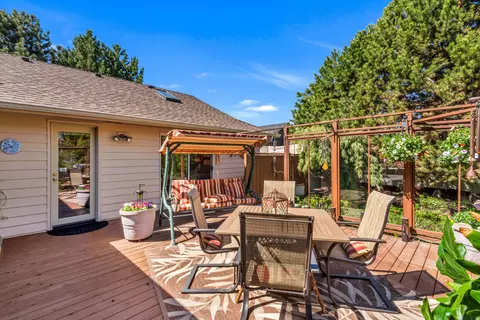 61265 Crescent Ct, Bend, OR 97702 photo 27