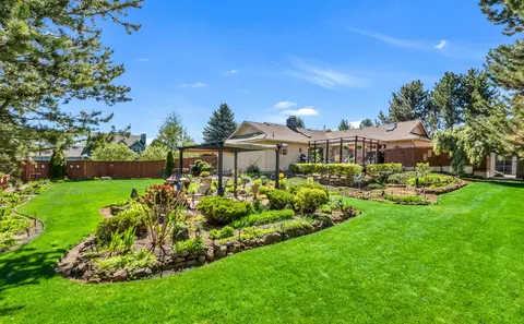 61265 Crescent Ct, Bend, OR 97702 photo 34