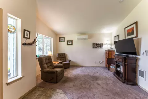 52500 River Pine Rd, La Pine, OR 97739 photo 15