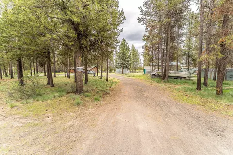52500 River Pine Rd, La Pine, OR 97739 photo 9