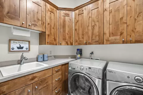 60486 Snap Shot Loop, Bend, OR 97702 photo 18