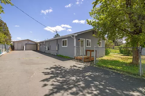 3149 Cortez St, Klamath Falls, OR 97601