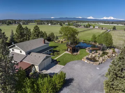 Exterior - 65880 NW Cline Falls Rd, Bend, OR 97703 photo 4 of 21