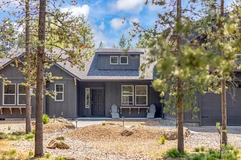 16711 Gross Dr, Bend, OR 97707