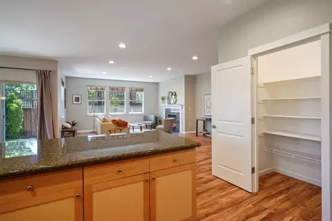 63122 Riverstone Dr, Bend, OR 97703 photo 22
