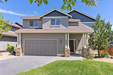 63122 Riverstone Dr, Bend, OR 97703 photo 3