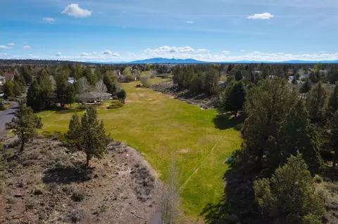 View/Area - 20720 Lyra Dr, Bend, OR 97703 photo 7 of 7