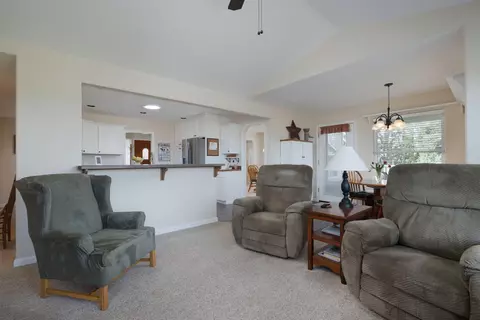 Living - 20720 Lyra Dr, Bend, OR 97703 photo 3 of 3