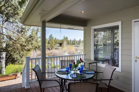 Exterior - 20720 Lyra Dr, Bend, OR 97703 photo 10 of 11