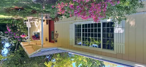 636 W Evans Creek Rd, Rogue River, OR 97537
