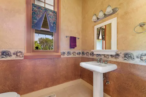 Bath - 330 Seclusion Loop, Grants Pass, OR 97526 photo 1 of 6