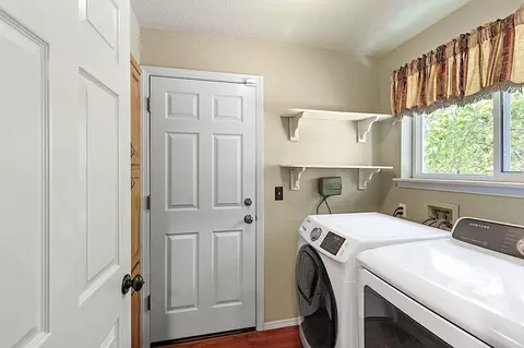 1351 Summit Loop, Grants Pass, OR 97527 photo 23