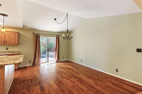 1351 Summit Loop, Grants Pass, OR 97527 photo 11