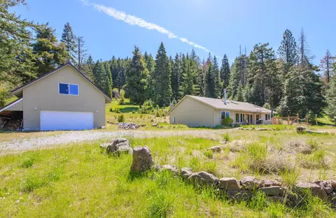 12584 Dead Indian Memorial Rd #10772154, Ashland, OR 97520