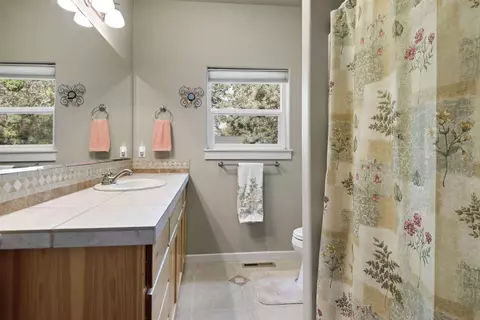 60620 River Bend Dr, Bend, OR 97702 photo 16