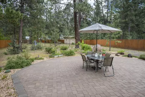 60620 River Bend Dr, Bend, OR 97702 photo 22