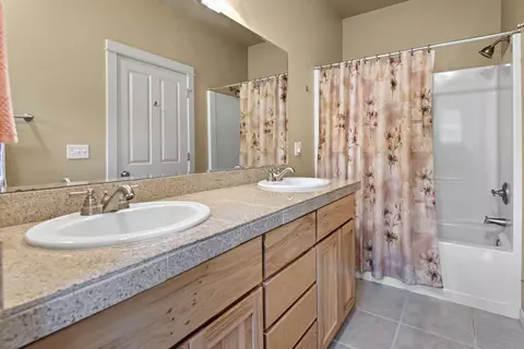 60620 River Bend Dr, Bend, OR 97702 photo 13