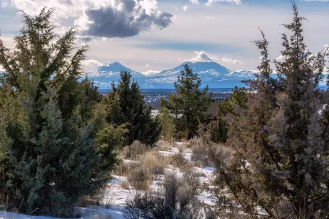 10376 SW Shad Rd, Terrebonne, OR 97760
