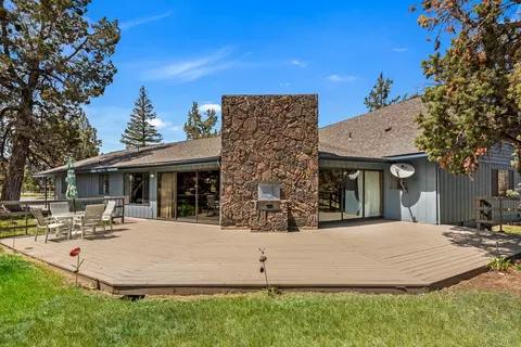 63510 Gentry Loop, Bend, OR 97701 photo 1