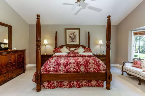 Bedroom - 20444 Outback Ct, Bend, OR 97702 photo 2 of 5