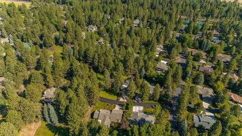 View/Area - 20444 Outback Ct, Bend, OR 97702 photo 2 of 3