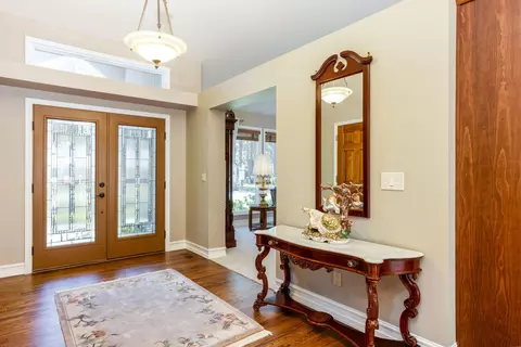 Entry Way - 20444 Outback Ct, Bend, OR 97702 photo 2 of 3