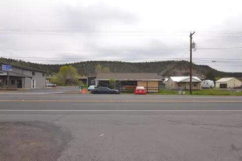 949 NW Madras Hwy, Prineville, OR 97754