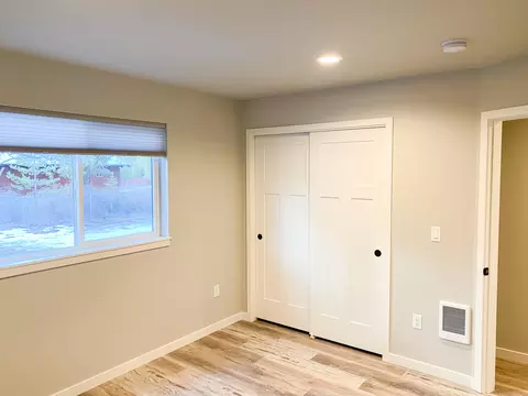 Bedroom - 16220 5th St, La Pine, OR 97739 photo 5 of 5