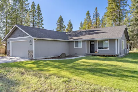Exterior - 16220 5th St, La Pine, OR 97739 photo 3 of 7