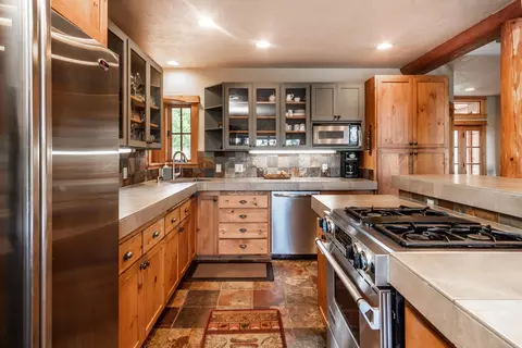 65765 Highway 20, Bend, OR 97703 photo 18