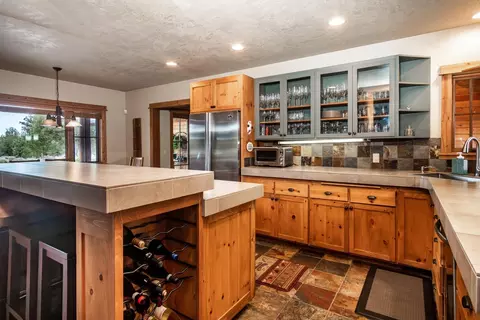 65765 Highway 20, Bend, OR 97703 photo 17