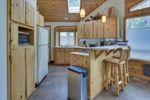 18104 Juniper Ln, Sunriver, OR 97707 photo 8