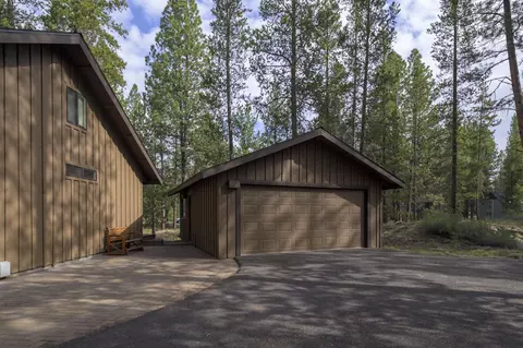 18104 Juniper Ln, Sunriver, OR 97707 photo 28