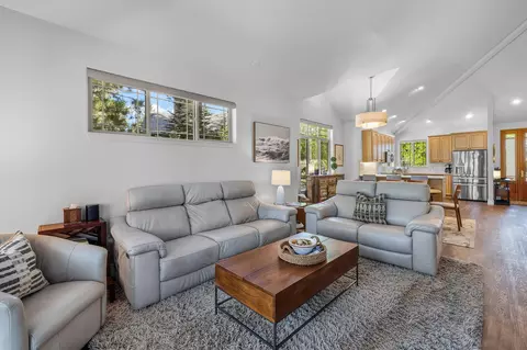 355 Mt Washington Dr, Bend, OR 97702 photo 8