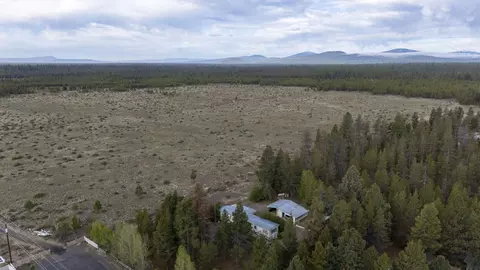 52005 Pine Forest Dr, La Pine, OR 97739 photo 5