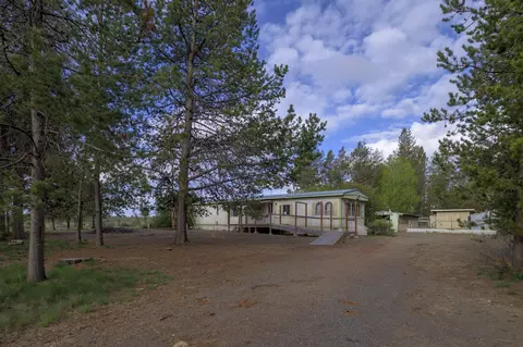 52005 Pine Forest Dr, La Pine, OR 97739 photo 9