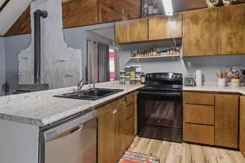 52296 Pine Forest Dr, La Pine, OR 97739 photo 9