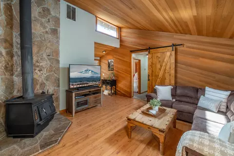 18030 Witchhazel Ln, Sunriver, OR 97707 photo 4