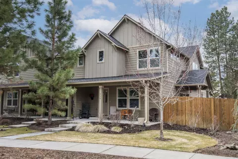 930 N Hindeman St, Sisters, OR 97759