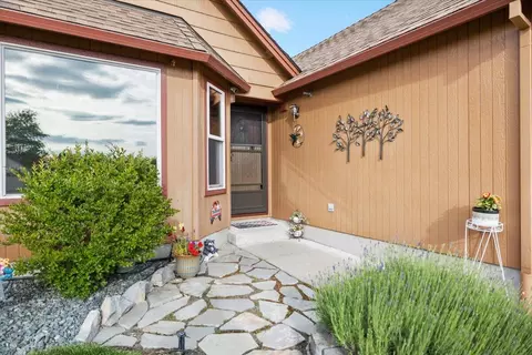 Other - 15 Hummingbird Ct, Eagle Point, OR 97524 photo 1 of 6