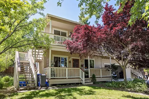 800 Park St, Ashland, OR 97520